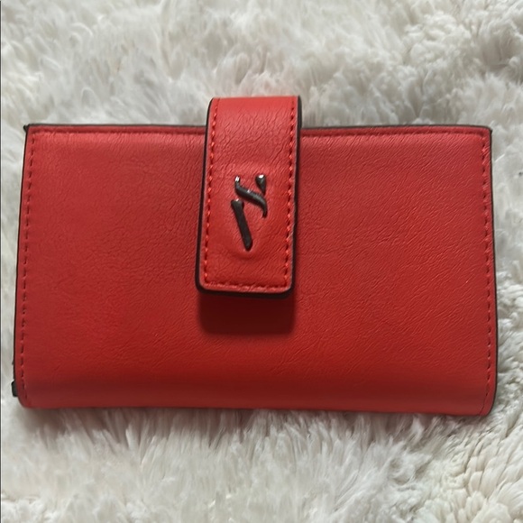 Simply Vera Vera Wang Wallet Sleek Minimalist Design - Picture 1 of 6